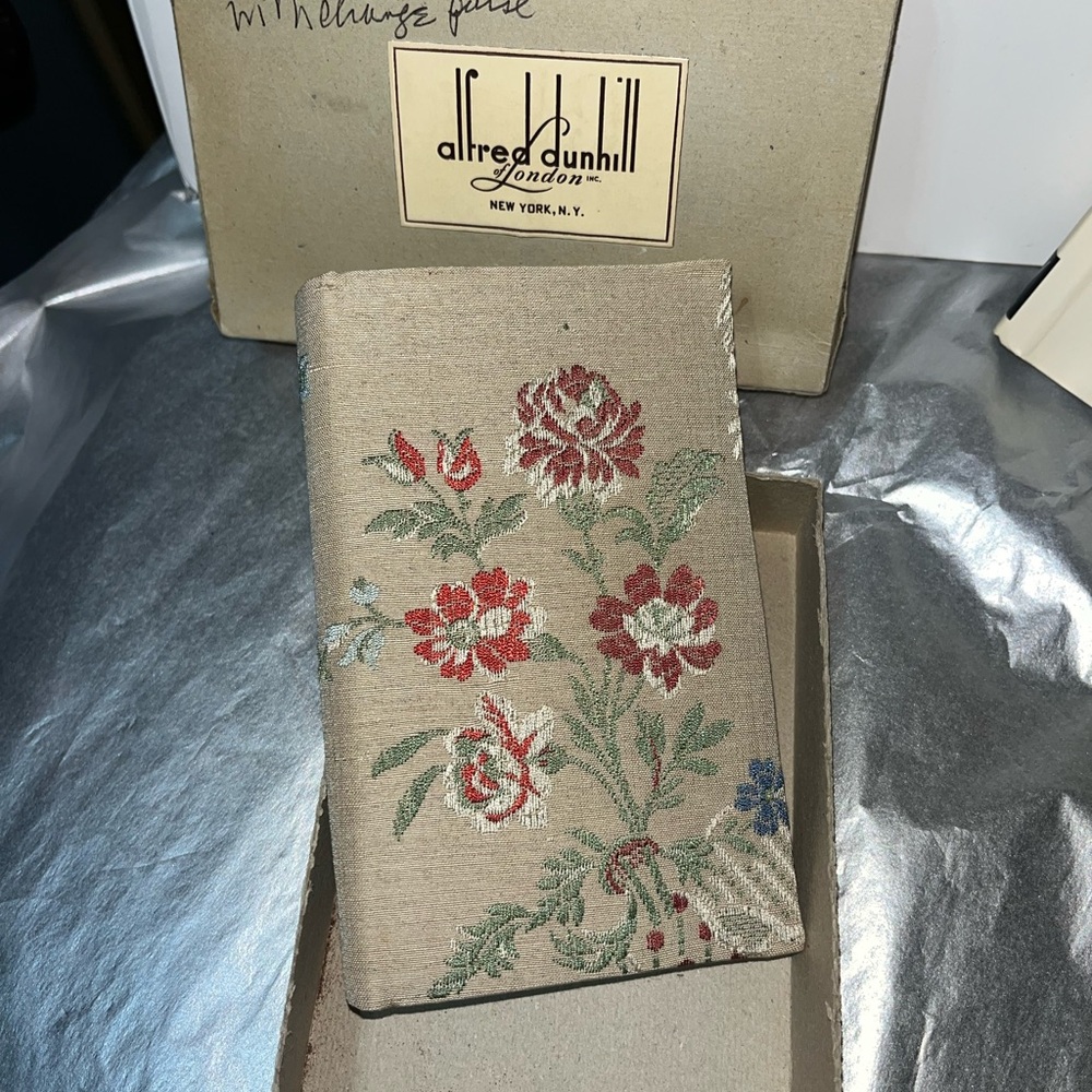 DUNHILL VINTAGE KISS LOCK WALLET W BOX